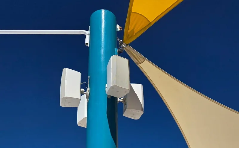 Six Flags Hurricane Harbor — image 3