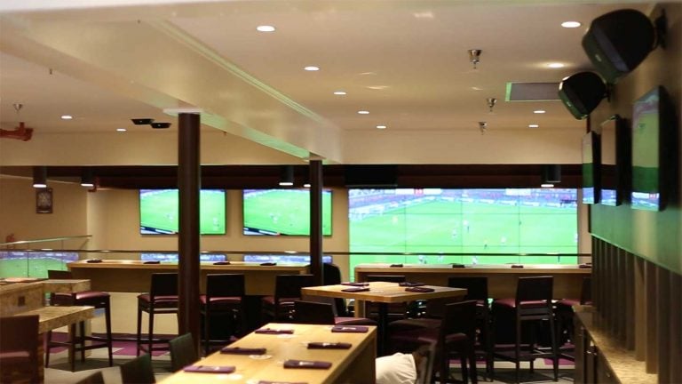 Audio-Video-Wall-Services-For-Restaurant-And-Retail-By-Crunchy-Tech (2)