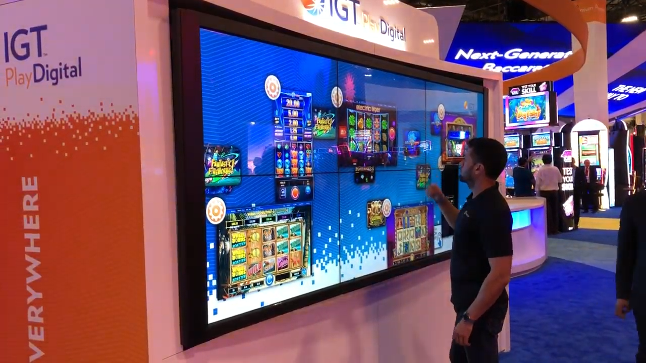 touchscreen video wall